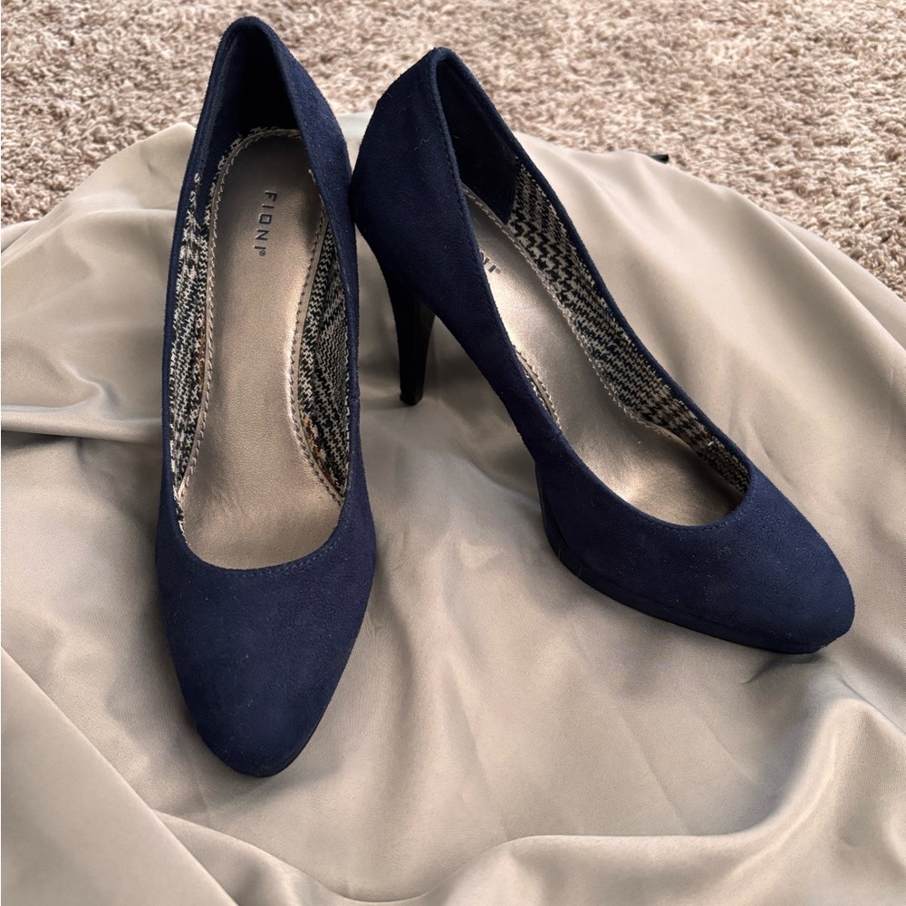Fioni Women's Dark Blue Heels